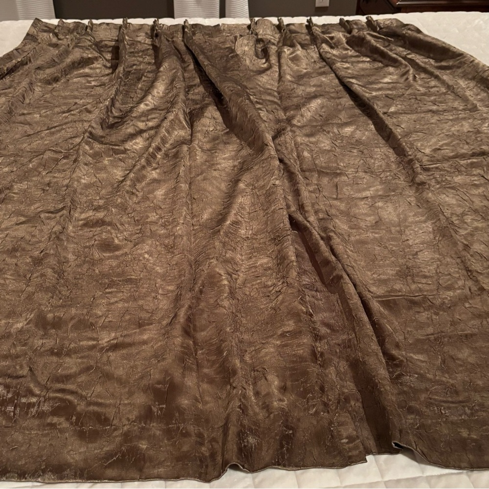 JC Penney Home pinch pleat drapes curtains green crinkle lined 48WX62 (2 panels)